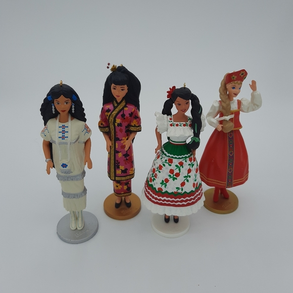 Barbie Hallmark Keepsake Ornament Chinese - Picture 6 of 6